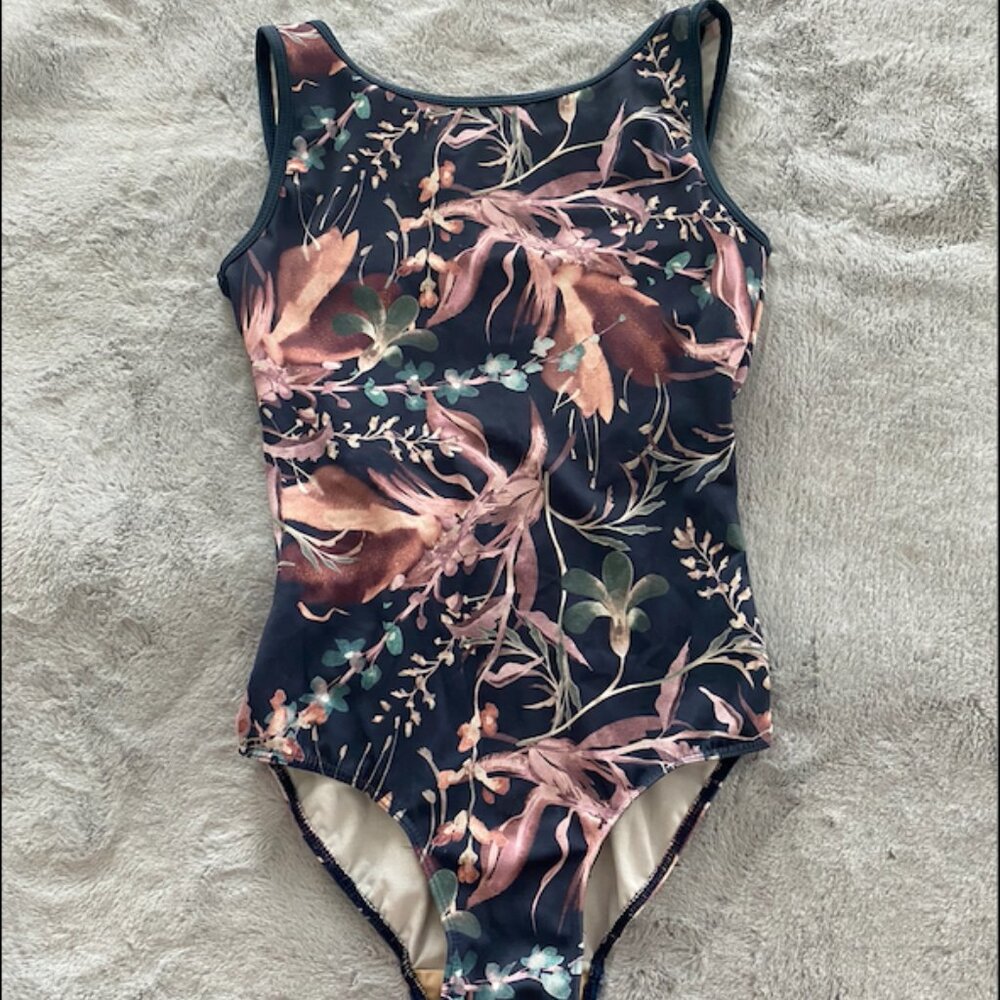 Eleve Leotard M style Poppy (low back)